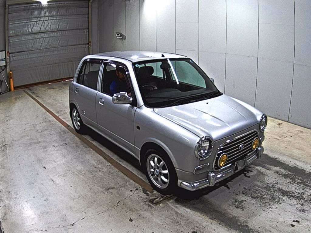 DAIHATSU MIRA GINO
