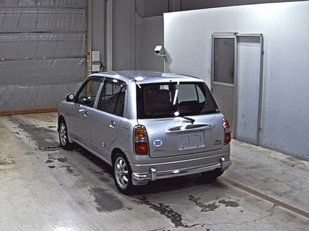 DAIHATSU MIRA GINO