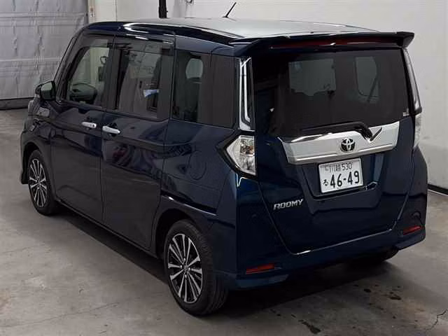 TOYOTA TANK