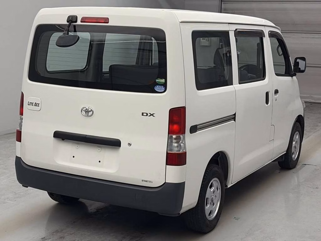 TOYOTA LITE ACE