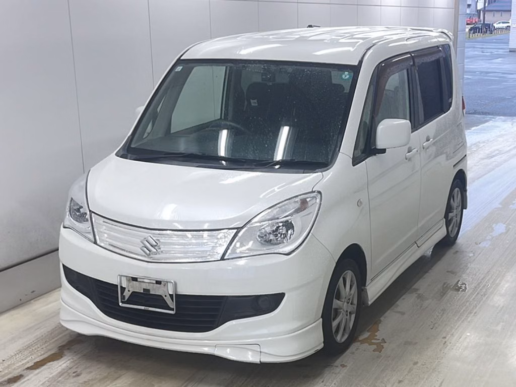 Suzuki Solio