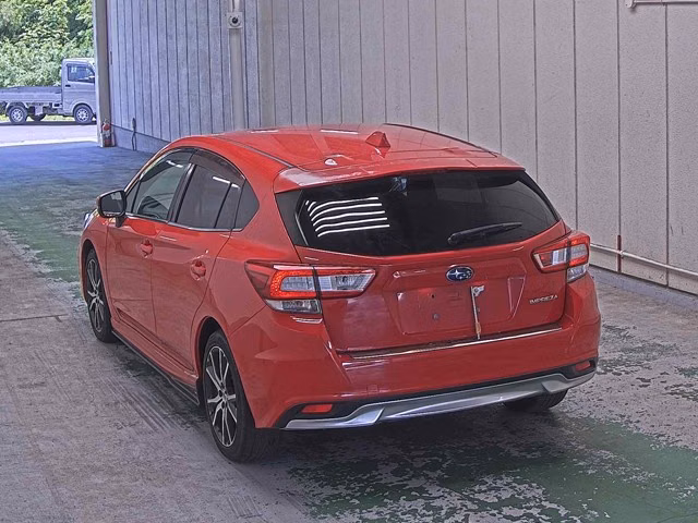 SUBARU IMPREZA