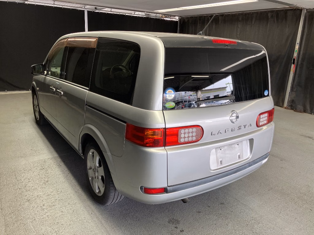 NISSAN LAFESTA