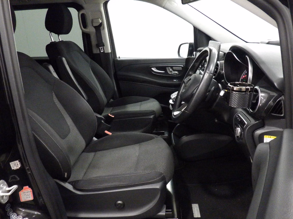 MERCEDES-BENZ V-CLASS