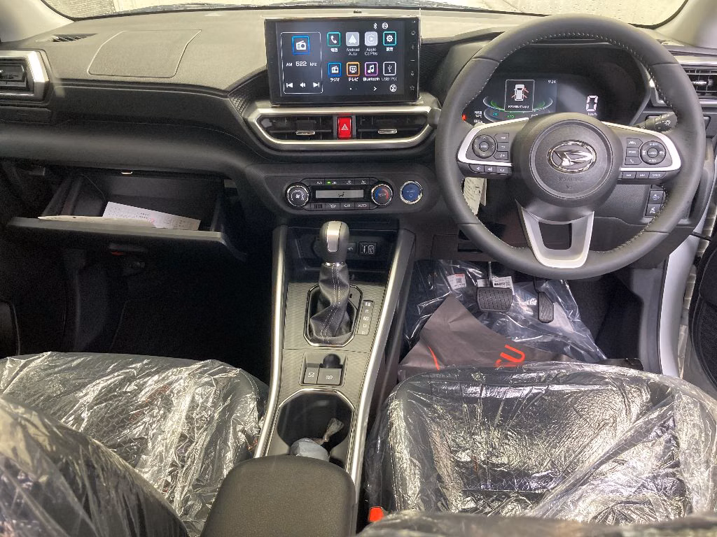 DAIHATSU ROCKY