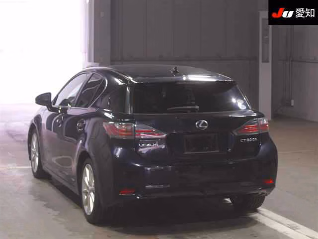 LEXUS CT200H