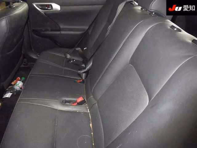 LEXUS CT200H