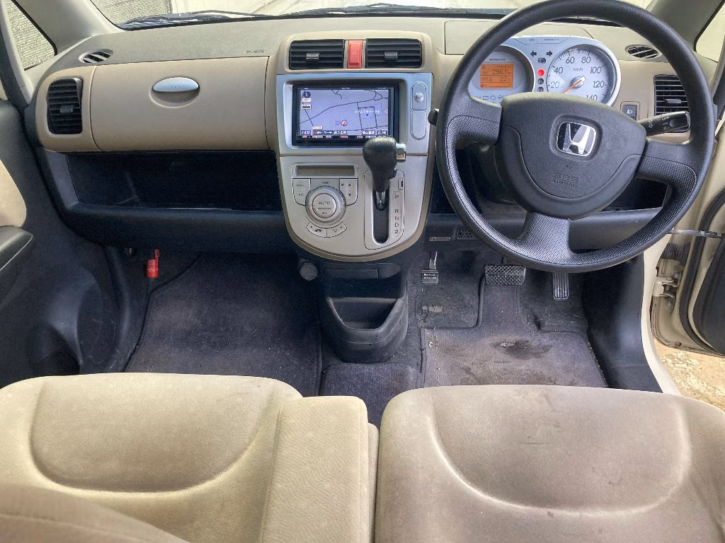 HONDA LIFE