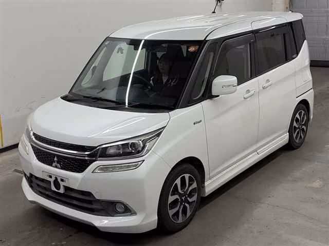 MITSUBISHI DELICA D:2