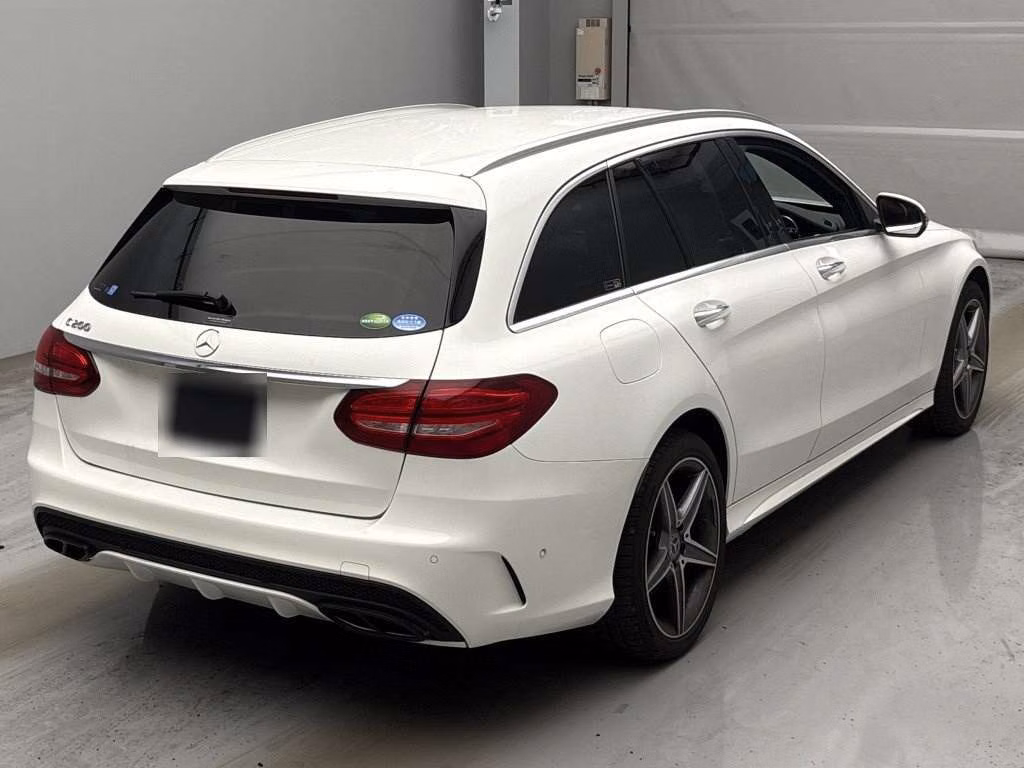 MERCEDES-BENZ C-CLASS