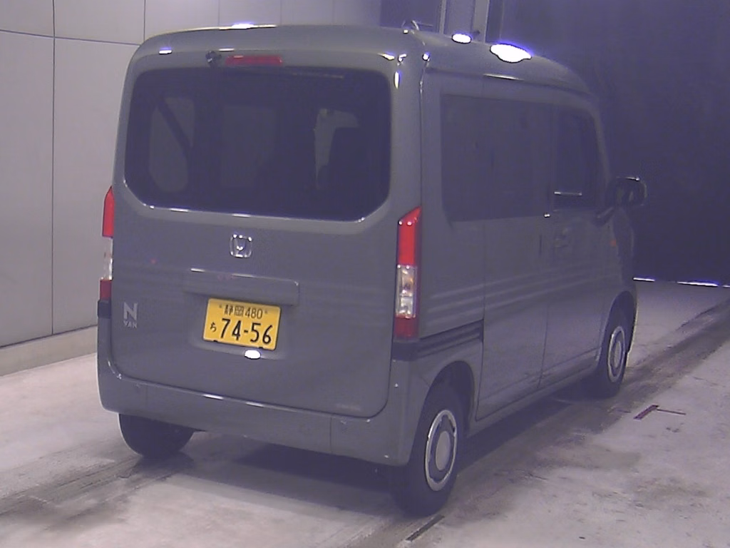 HONDA N-VAN