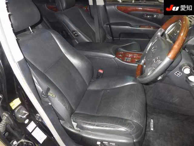 LEXUS LS460