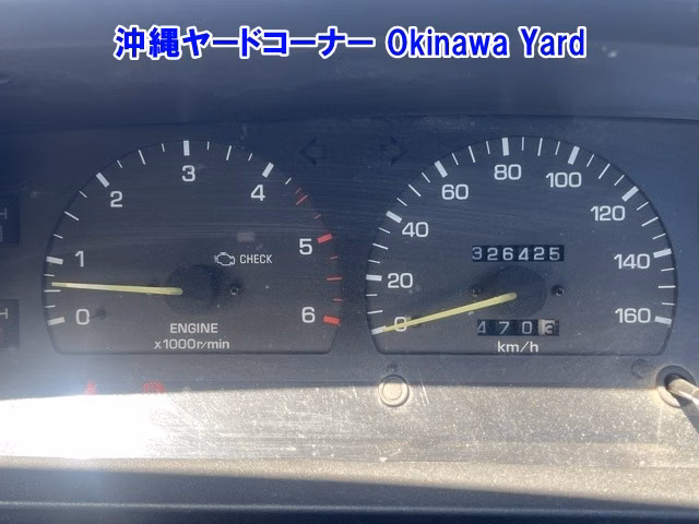 TOYOTA HILUX SURF