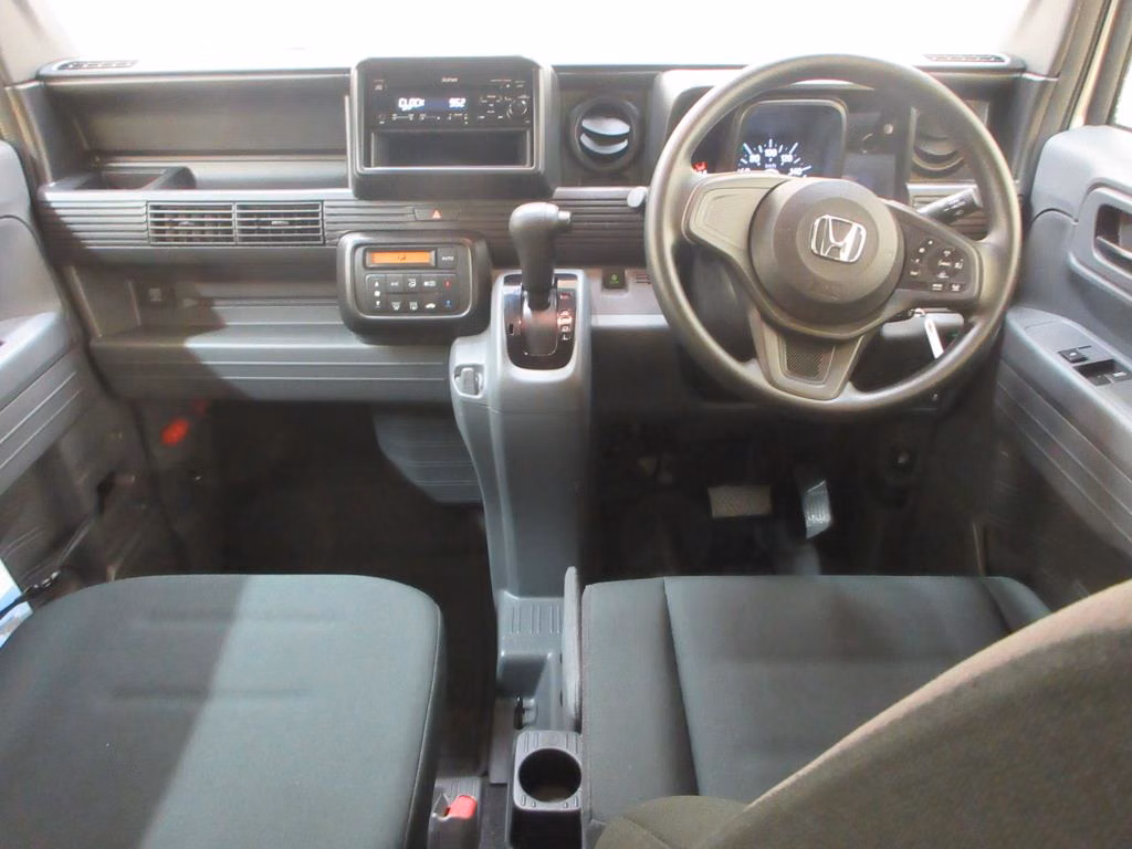 HONDA N-VAN