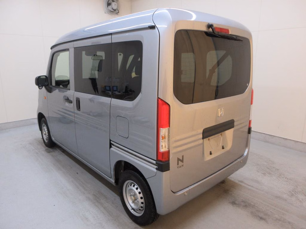 HONDA N-VAN