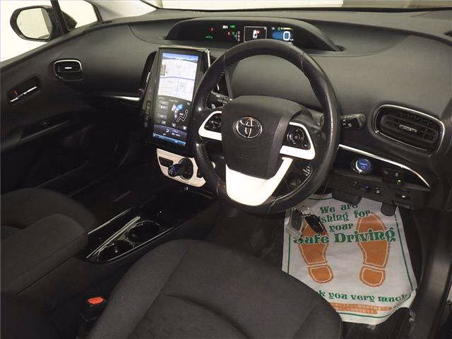 TOYOTA PRIUS PHV