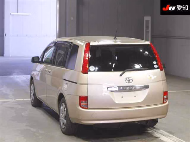 TOYOTA ISIS