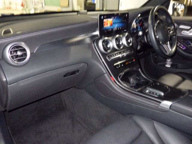MERCEDES-BENZ GLC-CLASS