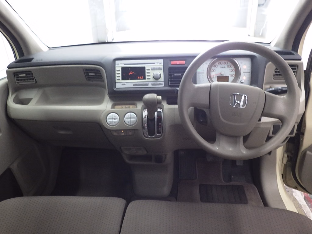 HONDA LIFE