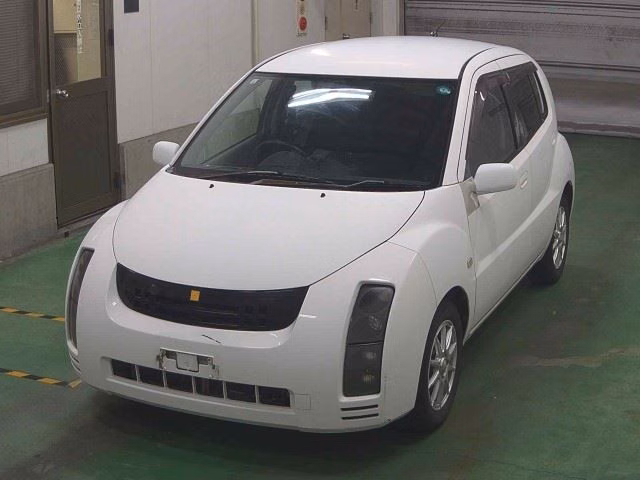 TOYOTA WILL CYPHA