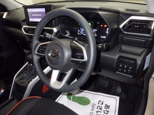 DAIHATSU ROCKY