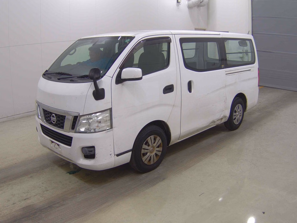 NISSAN NV350 CARAVAN