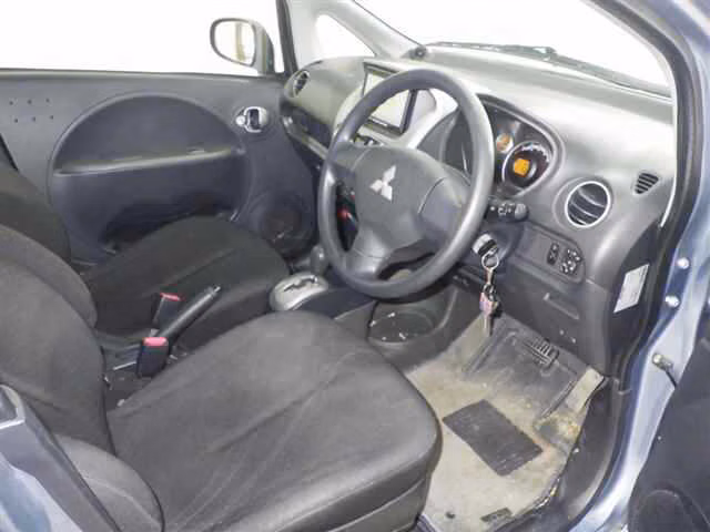 MITSUBISHI I