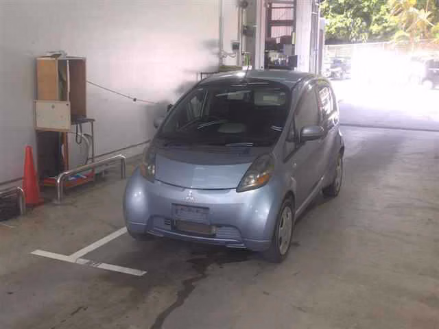 MITSUBISHI I