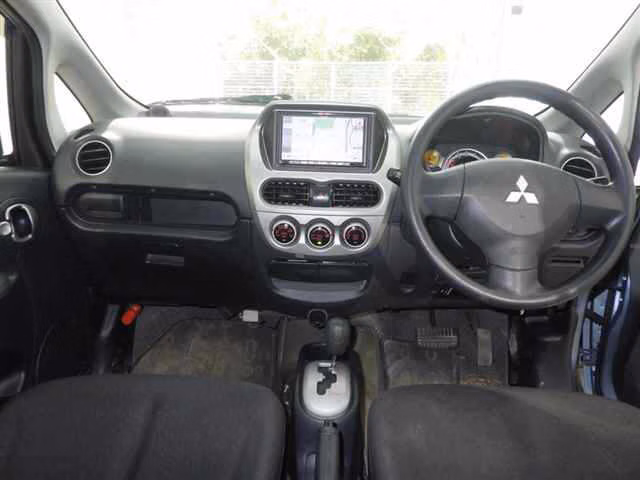 MITSUBISHI I