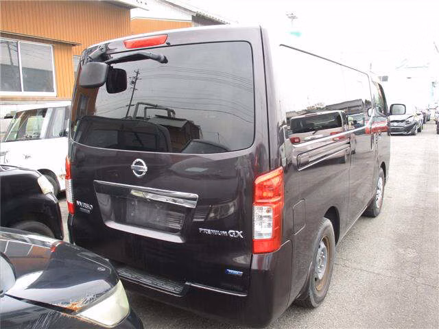 NISSAN NV350 CARAVAN