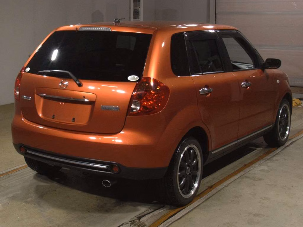 MAZDA VERISA
