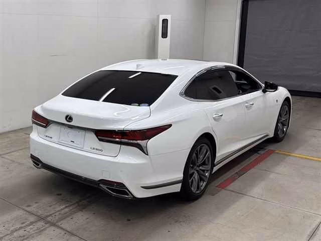 LEXUS LS500