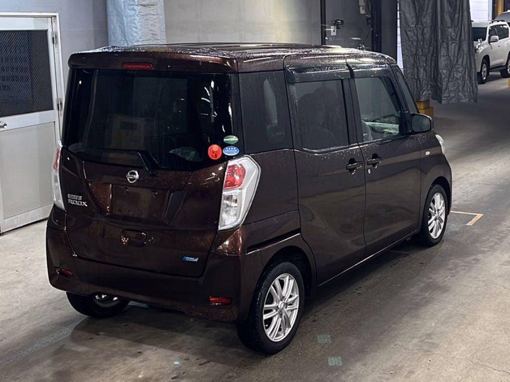 NISSAN DAYZ ROOX