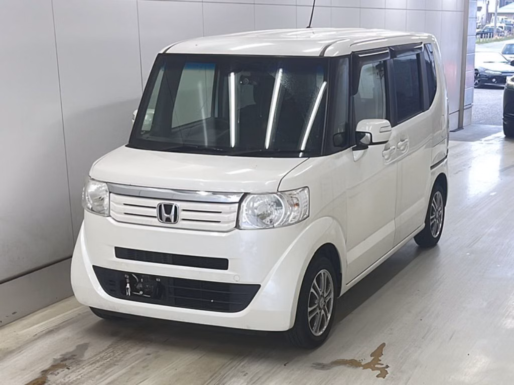 HONDA N-BOX