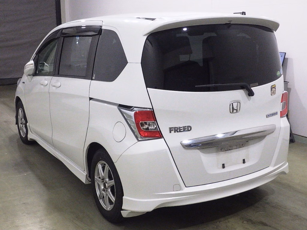 HONDA FREED
