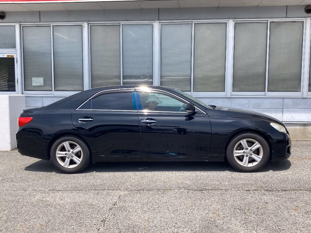 TOYOTA MARK X