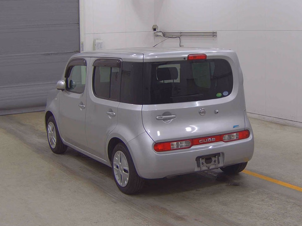 NISSAN CUBE