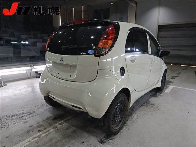 MITSUBISHI I