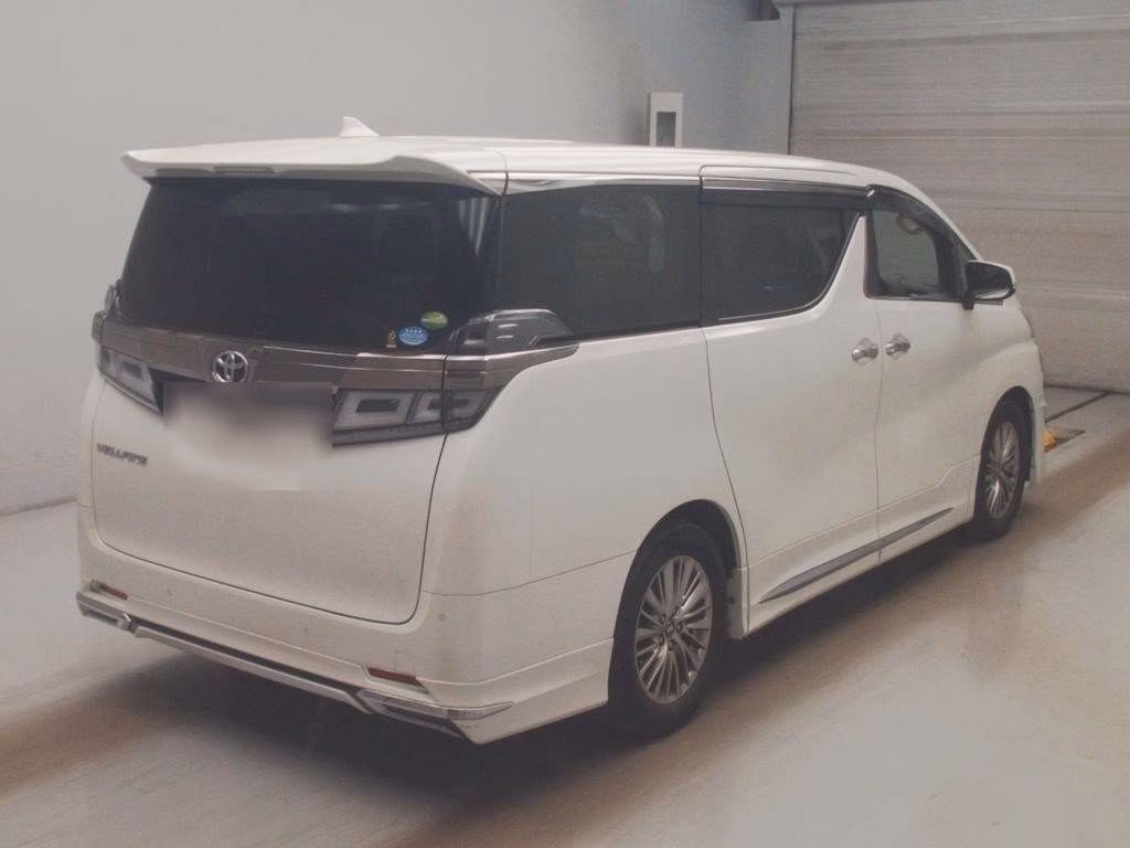TOYOTA VELLFIRE