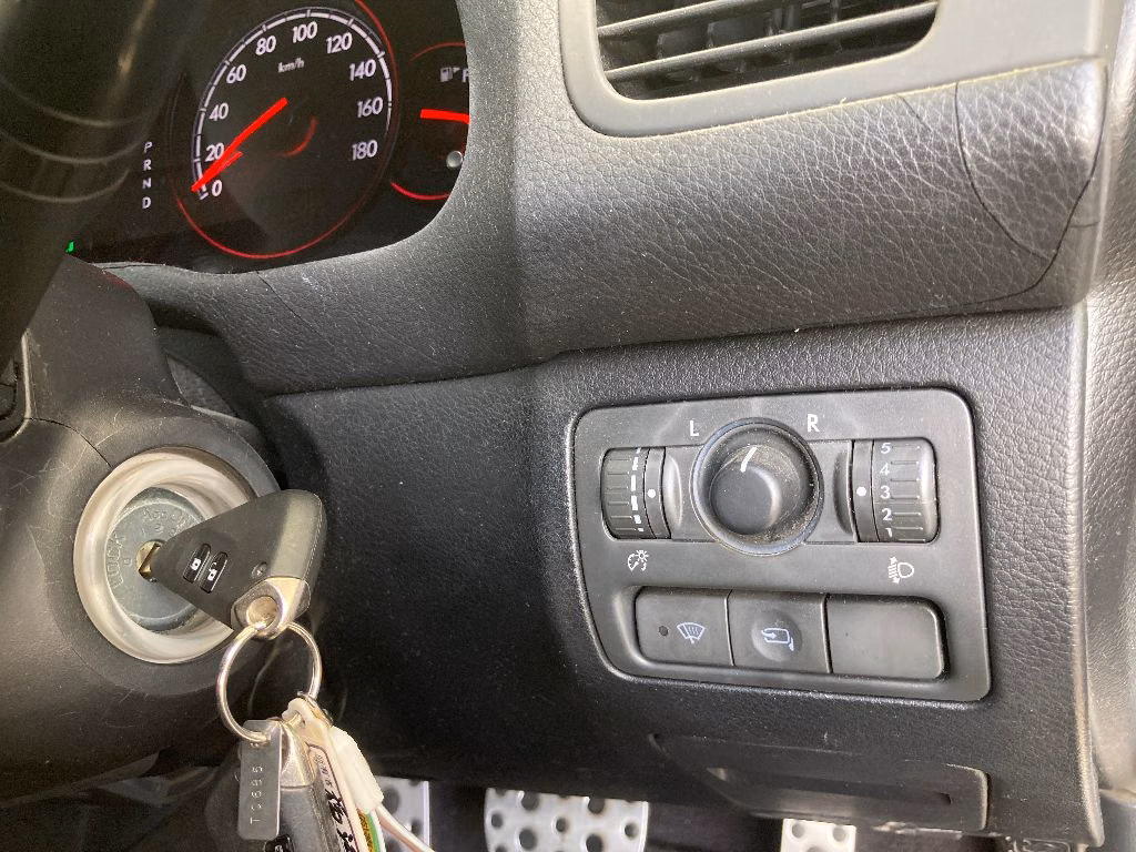 SUBARU LEGACY