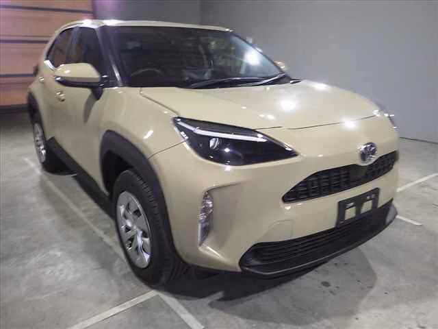 TOYOTA YARIS CROSS
