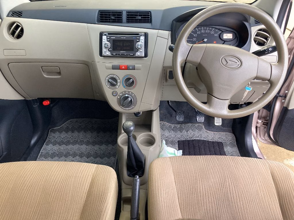 DAIHATSU MIRA