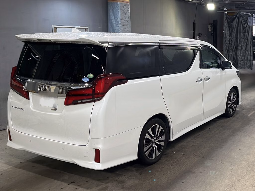 TOYOTA ALPHARD