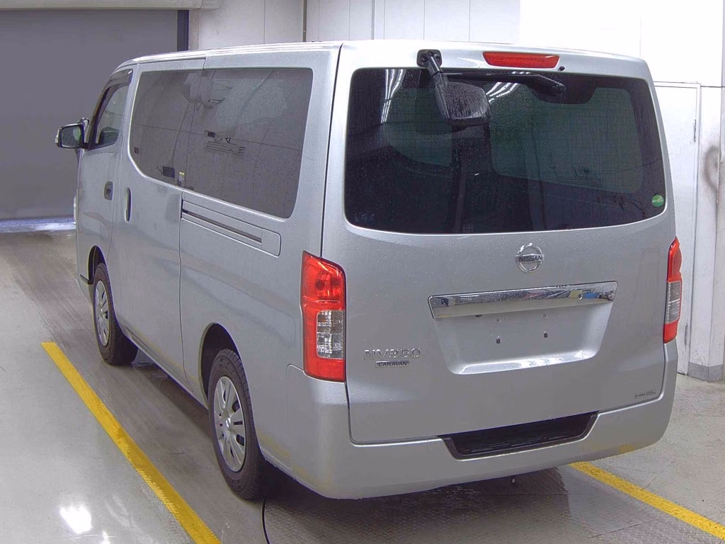 NISSAN NV350 CARAVAN