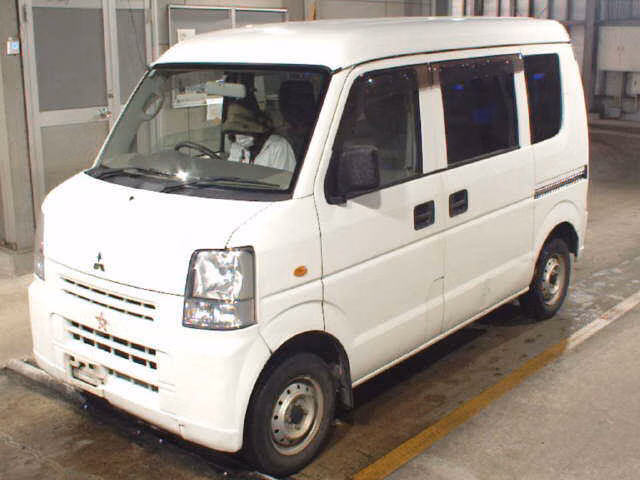 MITSUBISHI MINICAB