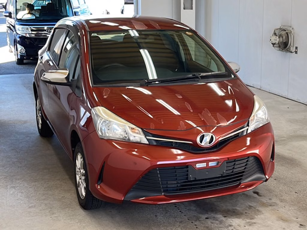 TOYOTA VITZ
