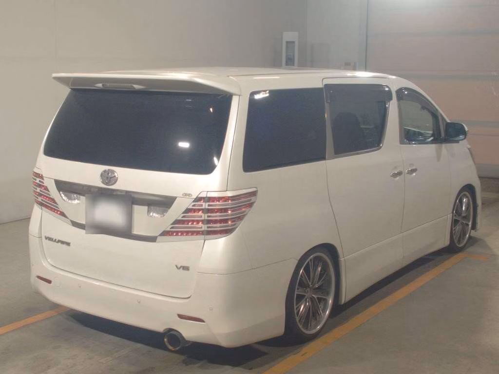 TOYOTA VELLFIRE