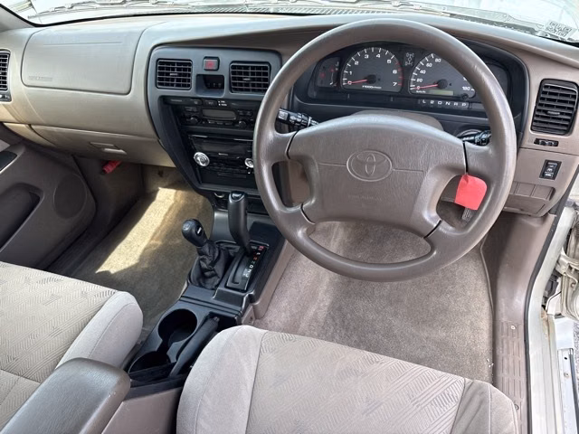 TOYOTA HILUX SURF