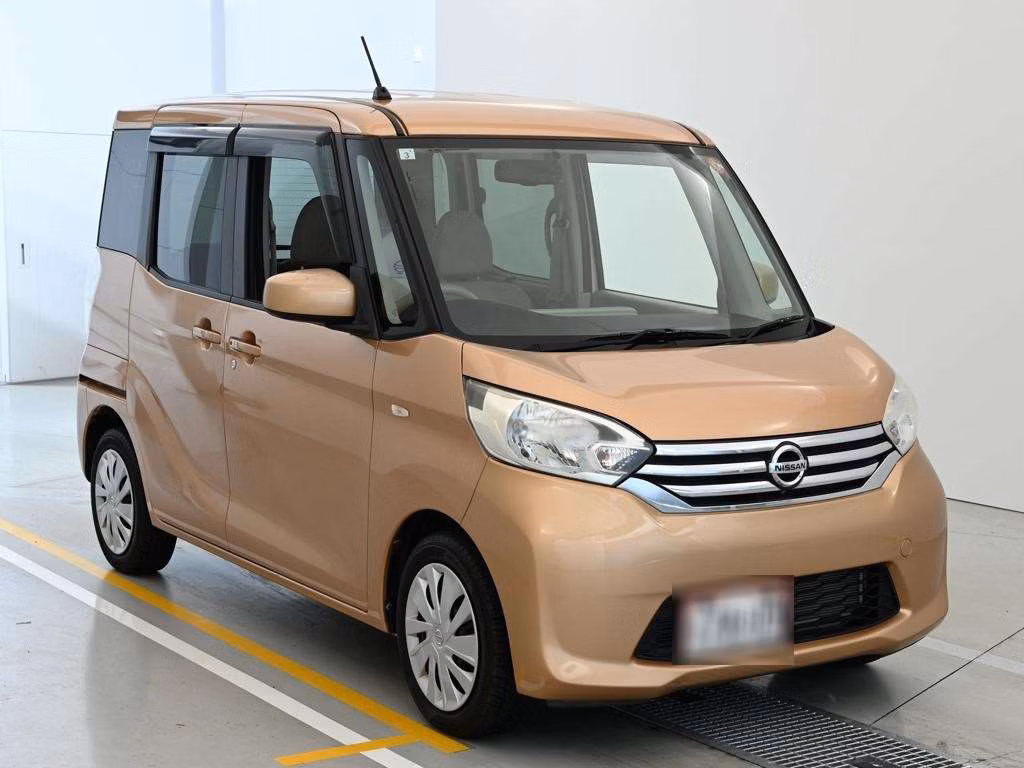 NISSAN DAYZ ROOX