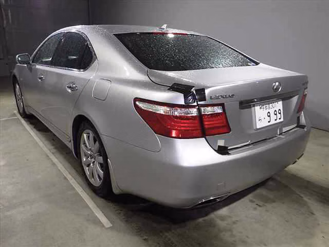 LEXUS LS460